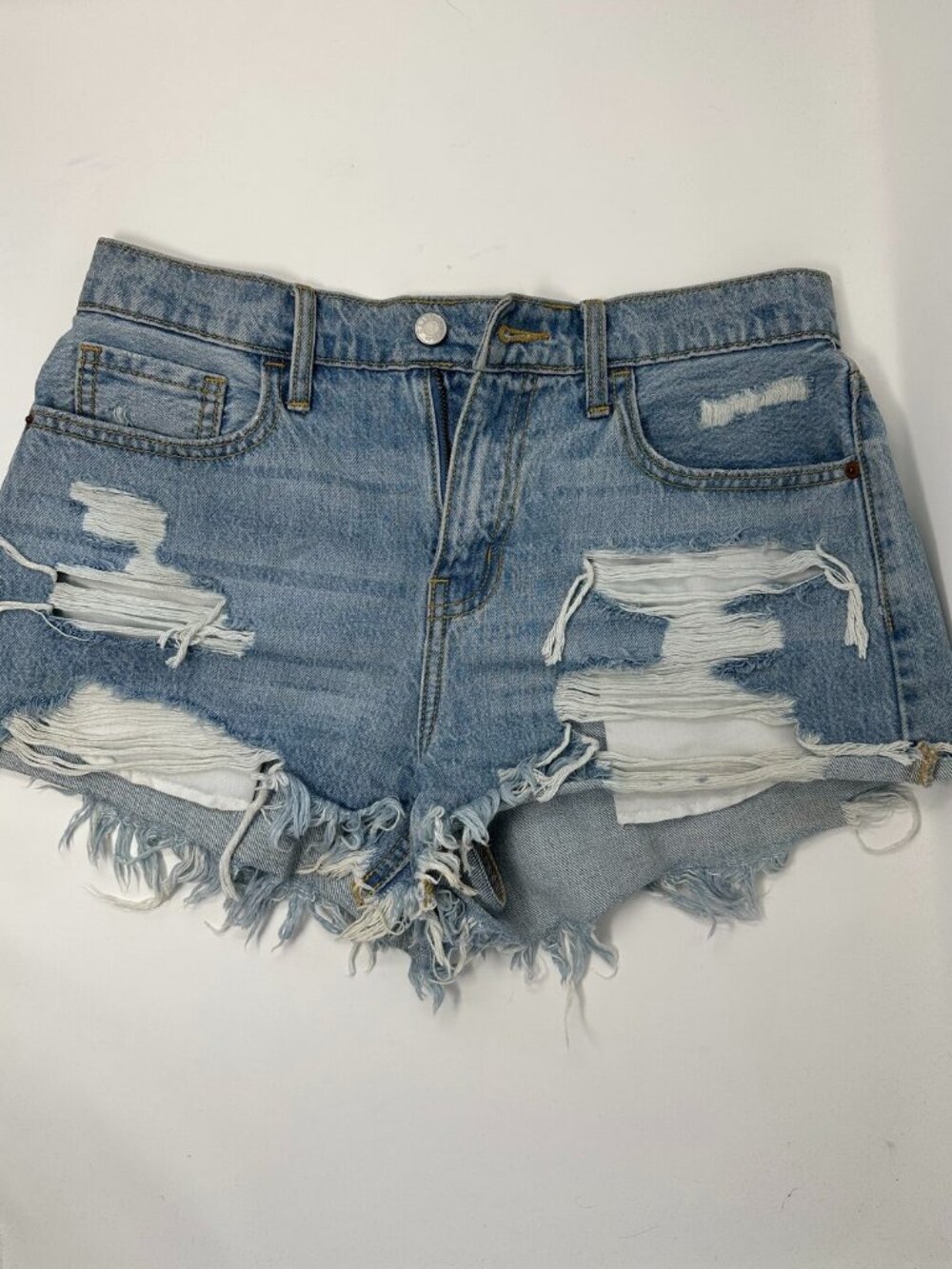 Cello Light Wash Distressed Denim Cutoff Shorts M